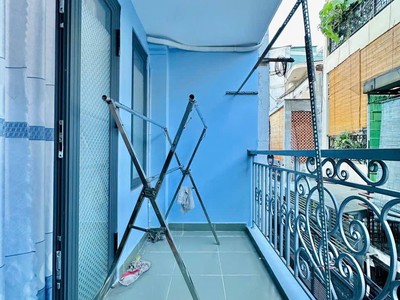 Nhà  đường phạm văn hai quận tân bình phường 3. 4
