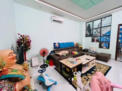 Nhà mt đường hồ văn huê phường 9 quận phú nhuận . 1