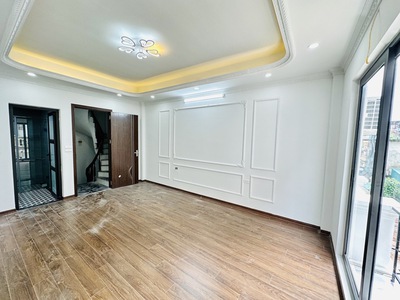 Siêu phẩm xây mới 6 tầng, phân lô cực đẹp, 20m ra ô tô tránh, kinh doanh tốt, thửa đất vuông đẹp 3
