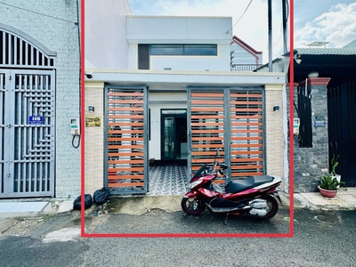 Bán nhà 1t1l mới đẹp, sân oto, nhựa 5m thông, gần chợ tân phong, chỉ 3ty250 0