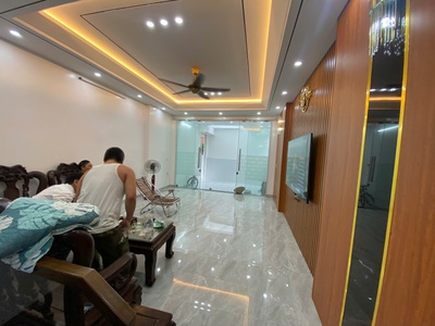 Nhà 3,5 tầng/70 m2 xây mới độc Lập, cách đường Hồ Sen 30 m. Giá chỉ 3 tỷ 800 triệu 1