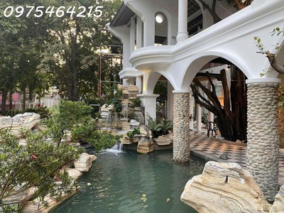 Bán biệt thự đẹp   đất ở 5.523,6m    dương quảng hàm, gò vấp   giá chỉ 360 tỷ 0