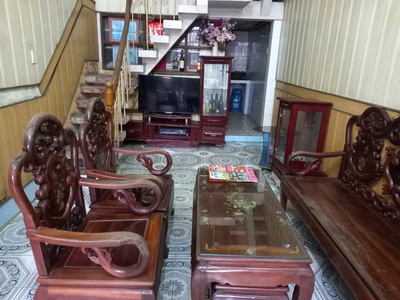 Chính chủ cần bán nhà mặt phố lê lợi   trung tâm yết kiêu   phường hồng gai 0