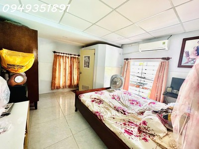  nhà hxh 2tầng ngang 4,2m dài 19m 80m2 shr hoàn công đủ giá 6,9tỷ lh 0949351891 mr toan 3