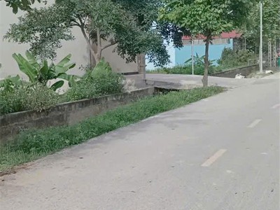 Đất đẹp- giá đầu tư - chính chủ cần bán lô đất mặt đường vị trí đẹp tại quế võ, bắc ninh 2