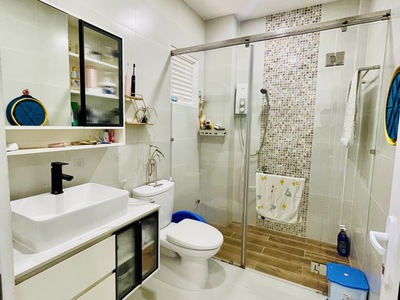 SIÊU NÓNG - QUẬN 10 - NGÃ BẢY LÝ THÁI TỔ, 60m2, hẻm 4m, 3s ra mặt tiền KD sầm uất. 3