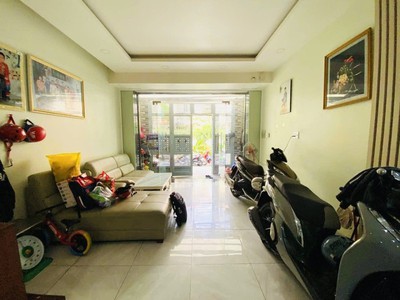 Bán nhà hxh nguyễn thị thập, quận 7   54m2  4x14.8  4 tầng 4pn   chỉ 8.9 tỷ 0