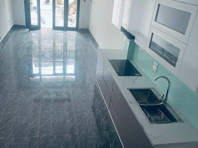 Nhà đẹp mai động, hoàng mai, 5 tầng mới koong, gần ôtô, 35m nhỉnh 6 tỷ 1