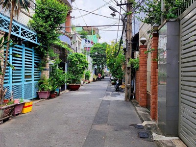 Siêu hiếm 12x18   chỉ 24 tỷ   5 ôtô ngủ trong nhà 0