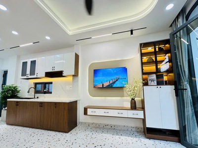 Nhà góc 2 mặt hẻm gần hàng xanh, bình thạnh, sổ 35m2, 2 tầng đúc, 3pn, chỉ hơn 4 tỷ thương lượng 1