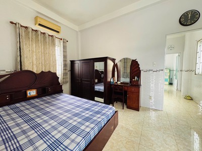Nhà đẹp 4 tầng - bình đông - ngang lớn gần 5m - ngay chung cư aqua - giáp quận 5 - giá 6 tỷ 3