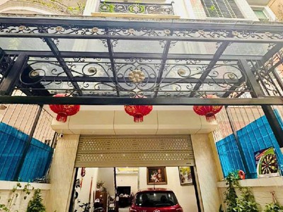 Nhà hoàng như tiếp 21 tỷ 75m ô tô gara thang máy,ngõ thông,long biên 2