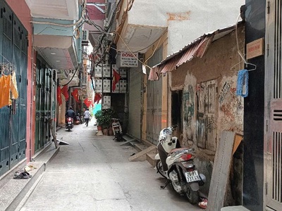 Bán đất nguyễn khang 2 mặt ngõ, ô tô vào, xây ccmn dòng tiền 3