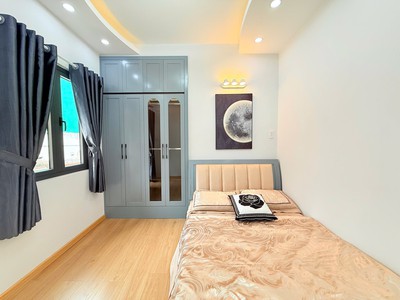 Hẻm xe hơi   kế mặt tiền âu dương lân   gần 100m    3 tầng kiên cố   giá chỉ 10.xx tỷ 0