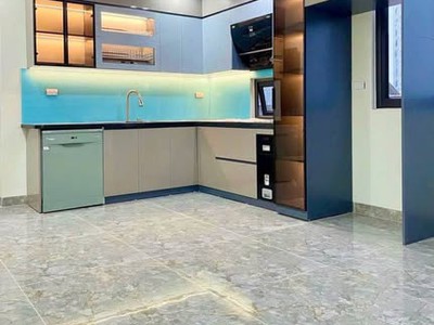 Chị hương bác sỹ bán nhà ngọc thụy, long biên 5 tầng, ô tô ngủ trong nhà - hơn 7 tỏi 3