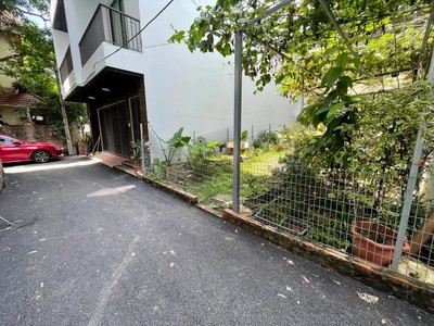 Bán nhanh lô đất ngọc thụy 80m2, mt 6m, ô tô vào nhà, 3 bước ra mặt phố, đầu tư 13.1 tỷ 3