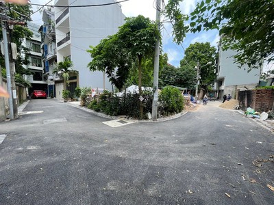 Bán nhanh lô đất ngọc thụy 80m2, mt 6m, ô tô vào nhà, 3 bước ra mặt phố, đầu tư 13.1 tỷ 0