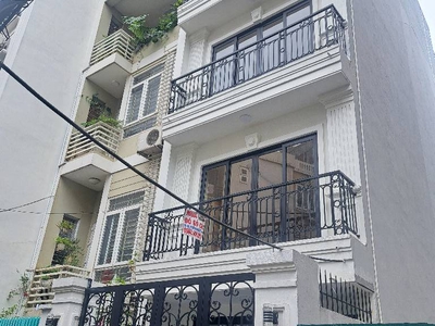 Bán nhà bồ đề 23 tỷ 71m mặt tiền 5m ngõ ô tô,long biên 0