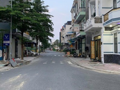 Bán nhà hẻm 248 nguyễn thái bình, phường 12, tân bình  5 18  khu k300 1