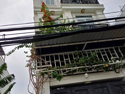 Bán gấp chdv 5 tầng   hẻm xe tải   80m2- ngay ql13   6.9 tỷ   thu nhập 25 triệu/tháng 2
