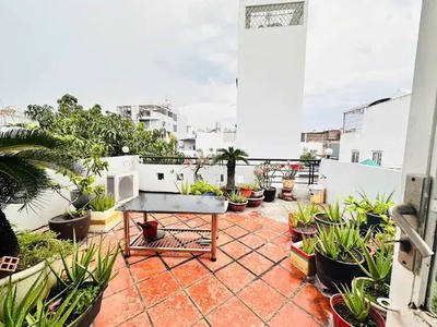  tt quận 10 giá sốc hơn 3 tỷ- 4 lầu btct - 3 phòng ngủ- hxh thông -có bancon  2