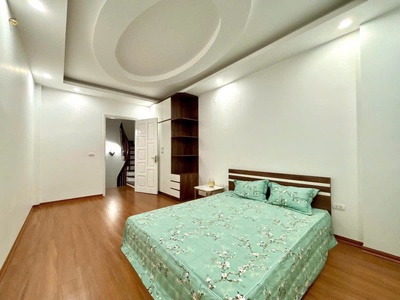 Phố trần quốc vượng - ngõ nông rộng - dt 30m2 5 tầng mặt tiền 3.6m giá 7.6 tỷ 3