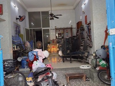 Nhà mặt tiền kinh doanh gần gò xoài   64m2   đường 7m xe tải   nhà đẹp giá tốt 1