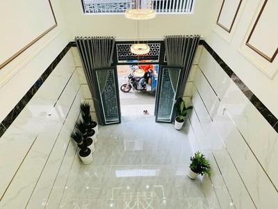 Nhà 5 tầng cao cấp gần tên lửa   khu phân lô đồng bộ   full nội thất   sổ hoàn công 2025 1