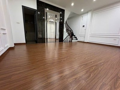 Nhà gần chợ cổ nhuế   6 tầng x 34m2 - thang máy   sổ đỏ sẵn 2