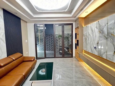 Siêu phẩm nhà xây mới, độc lập, sân cổng rộng 10 mâm cỗ phố lê lợi-hải phòng. 1