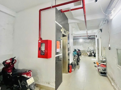 Chdv tân phú, dòng tiền 170tr/thg 5 tầng hẻm 8m, có pccc 4