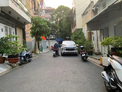 Bán gấp nhà ngang 6m, ngay nhà ga t3, ô tô ngủ trong nhà, hxt cộng hoà chỉ 20 tỷ tl 0