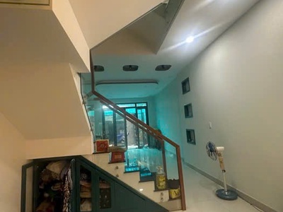 Khu vip lê trọng tấn  nhà 3 tầng sát mặt tiền, hẻm xe tải né 6m 4