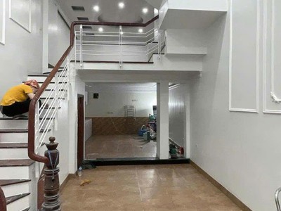 Bán nhà mặt ngõ thái hà- oto tránh- kinh doanh văn phòng đỉnh 2