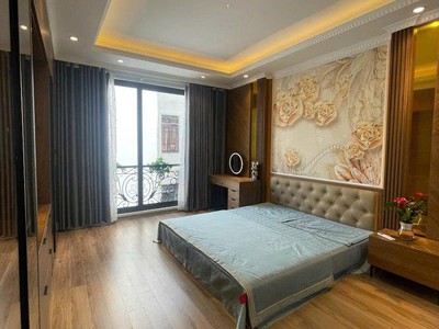 Bán nhà trung tâm trung kính- ngõ rộng oto ra vào cách phố 20m 1
