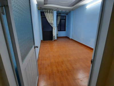 Cho thuê nhà mặt ngõ Chùa Hàng , Lê Chân  ô tô đỗ cửa . Kinh doanh Spa , Mi , Móng ...ok 4