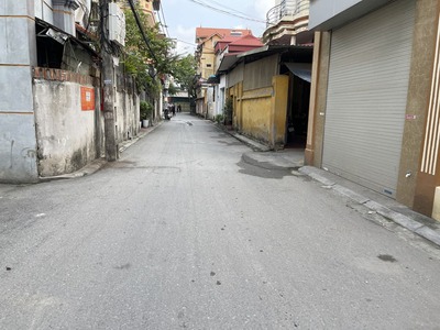 Cần bán 77,3m2 đất kinh doanh nhỏ tại Làng Vàng, Cổ Bi. Đường thông ô tô 7 chỗ 2