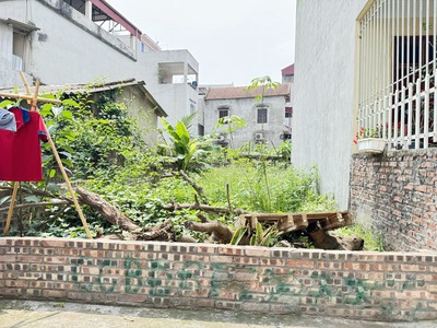 Bán đất Đông Dư, Bát Tràng - DT: 37,5m2 nở hậu, ô tô vào đất, sổ đỏ CC 3