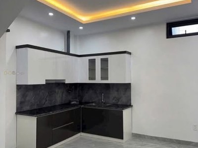 Bà chị lắm tiền cần chuyển nhà gửi bán căn nhà 3 tầng Đồng Hoà , Kiến An 3