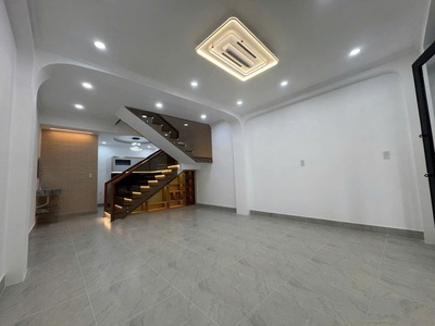 Nhà sổ hồng riêng 1 trệt 1 lầu đường 4m tân thới hiệp 14 q12 giáp gò vấp 0