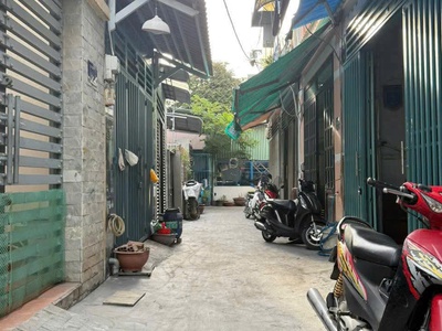 Nhà ngay chợ hóc môn 2 căn chung 1 sổ cực chất, 5mx12m nhà đẹp và sang trọng 1