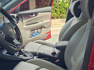 Chính chủ bán xe Kia cerato 1,6 AT  4