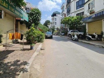 Đồng Cổ 46m2 x mặt tiền 4.6M - Khu phân lô quân đội - Nhà 2 thoáng - Cách ô tô dừng đỗ 20M. 0