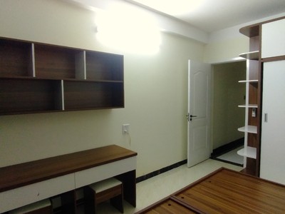 Cho thuê nhà riêng, nhà mặt đường 6