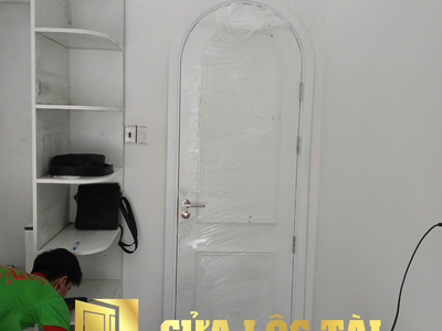 Cửa vòm nhựa composite - điểm nhấn trong kiến trúc nhà ở 0