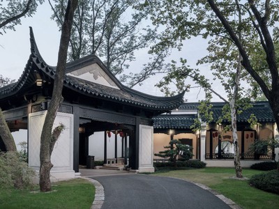Vẻ đẹp trầm lắng từ biệt thự sân vườn phong cách Trung Hoa 1