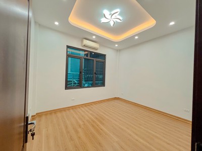 Nhà mới 5 tầng   ngay mặt đường Thanh Nhàn   5m đi bộ ra ô tô giá 8,95 tỷ 2