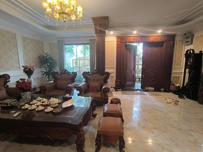Nhà phố việt hưng 56 tỷ 190m vỉa hè rộng,kinh doanh đỉnh,long biên hà nội 3