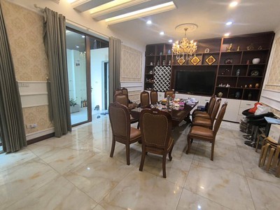 Nhà phố việt hưng 56 tỷ 190m vỉa hè rộng,kinh doanh đỉnh,long biên hà nội 2