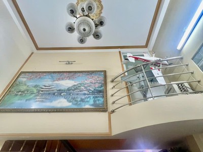 Bán nhà 132m , 6pn, 5wc, 4 tầng, q.2, 7.35  tỷ, sổ hồng 2